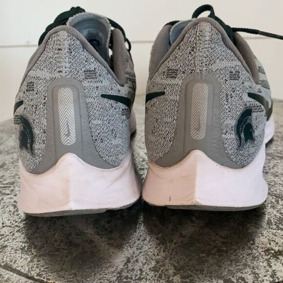 NIKE | AIR ZOOM PEGASUS 36 Michigan State MSU | 8 - Picture 6 of 9